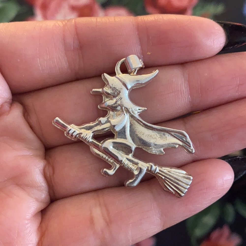 925 witch pendant